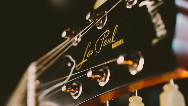 Acoustic Guitar Brands